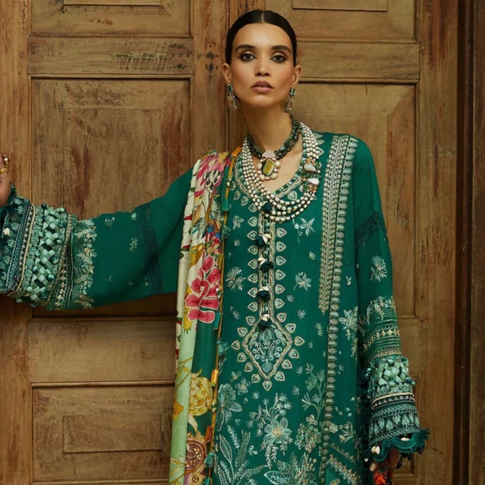 Elan lawn
